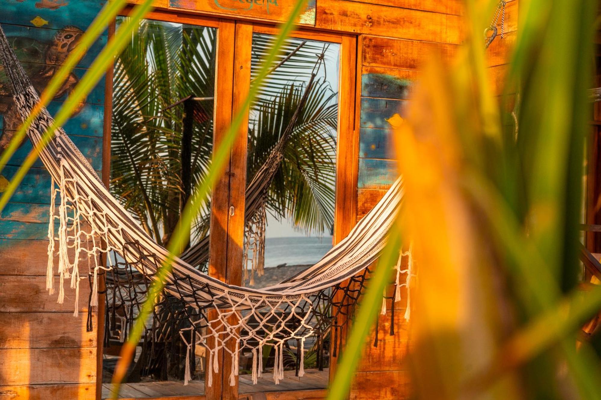 The Mompe Beach Hostal La Poza Dış mekan fotoğraf